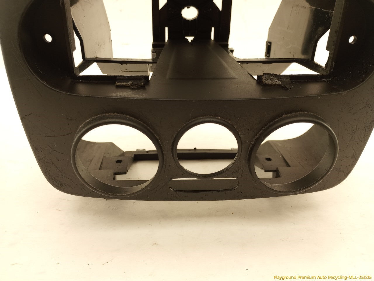 Volkswagen Beetle Radio & Climate Control Bezel Trim