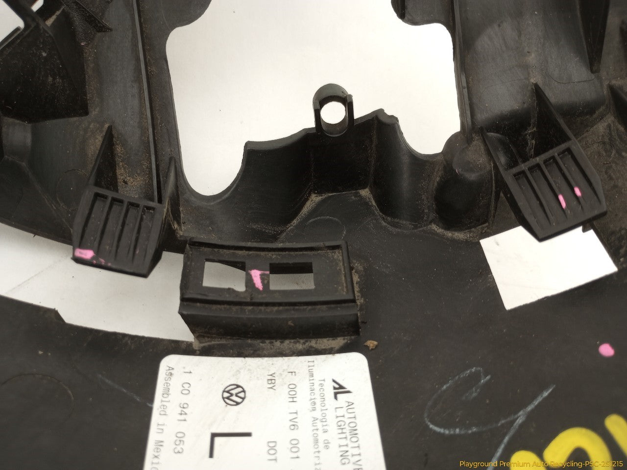 Volkswagen Beetle Driver Left Head Lamp Bracket