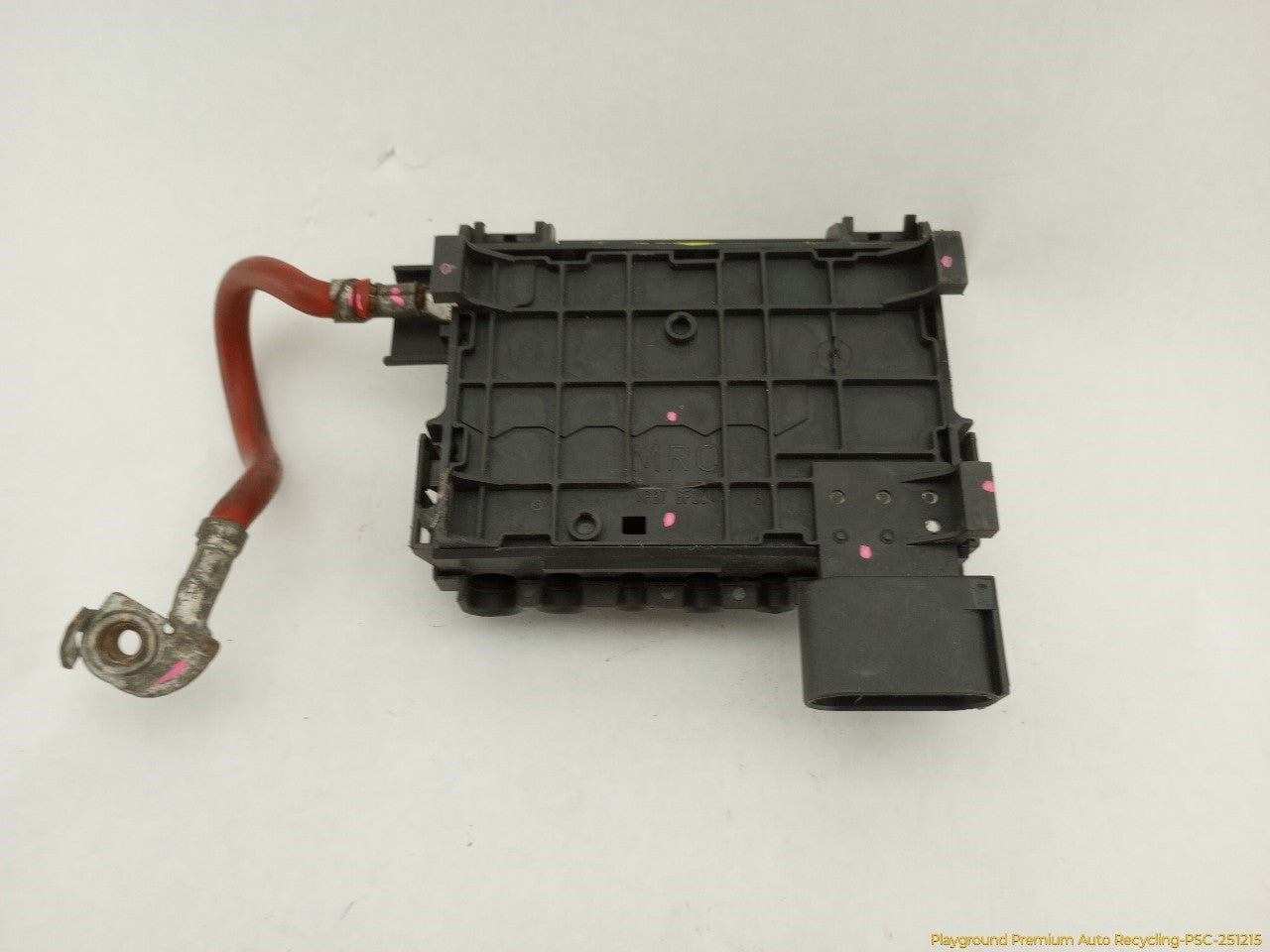 Volkswagen Beetle Fuse Battery Terminal - 0