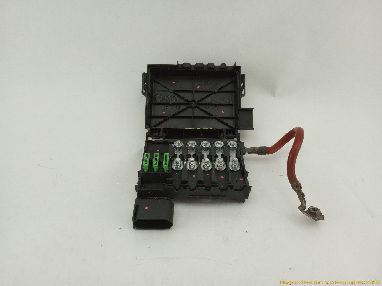 Volkswagen Beetle Fuse Battery Terminal
