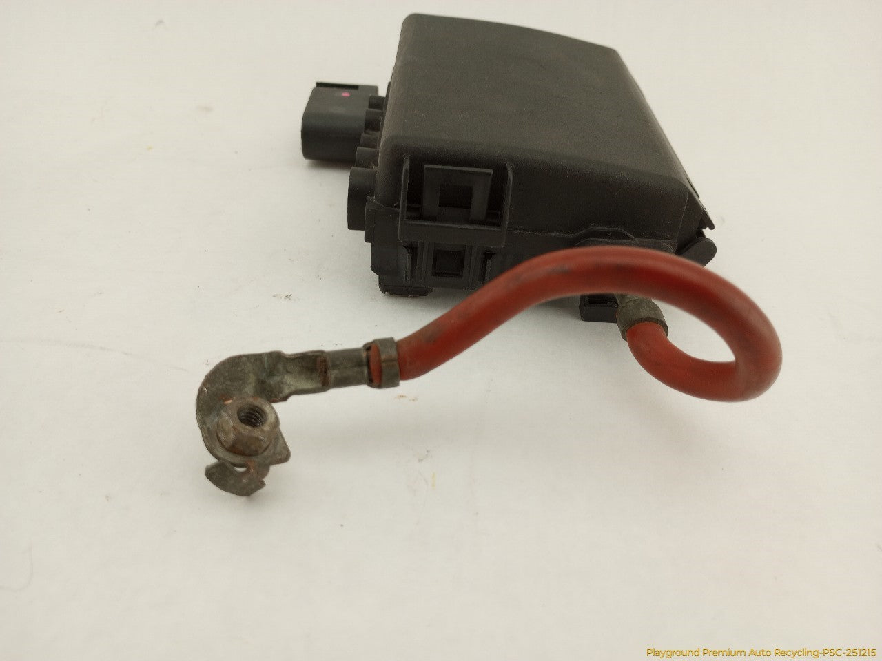 Volkswagen Beetle Fuse Battery Terminal