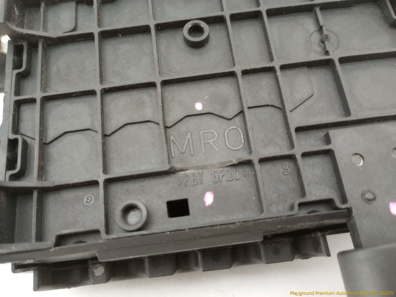 Volkswagen Beetle Fuse Battery Terminal