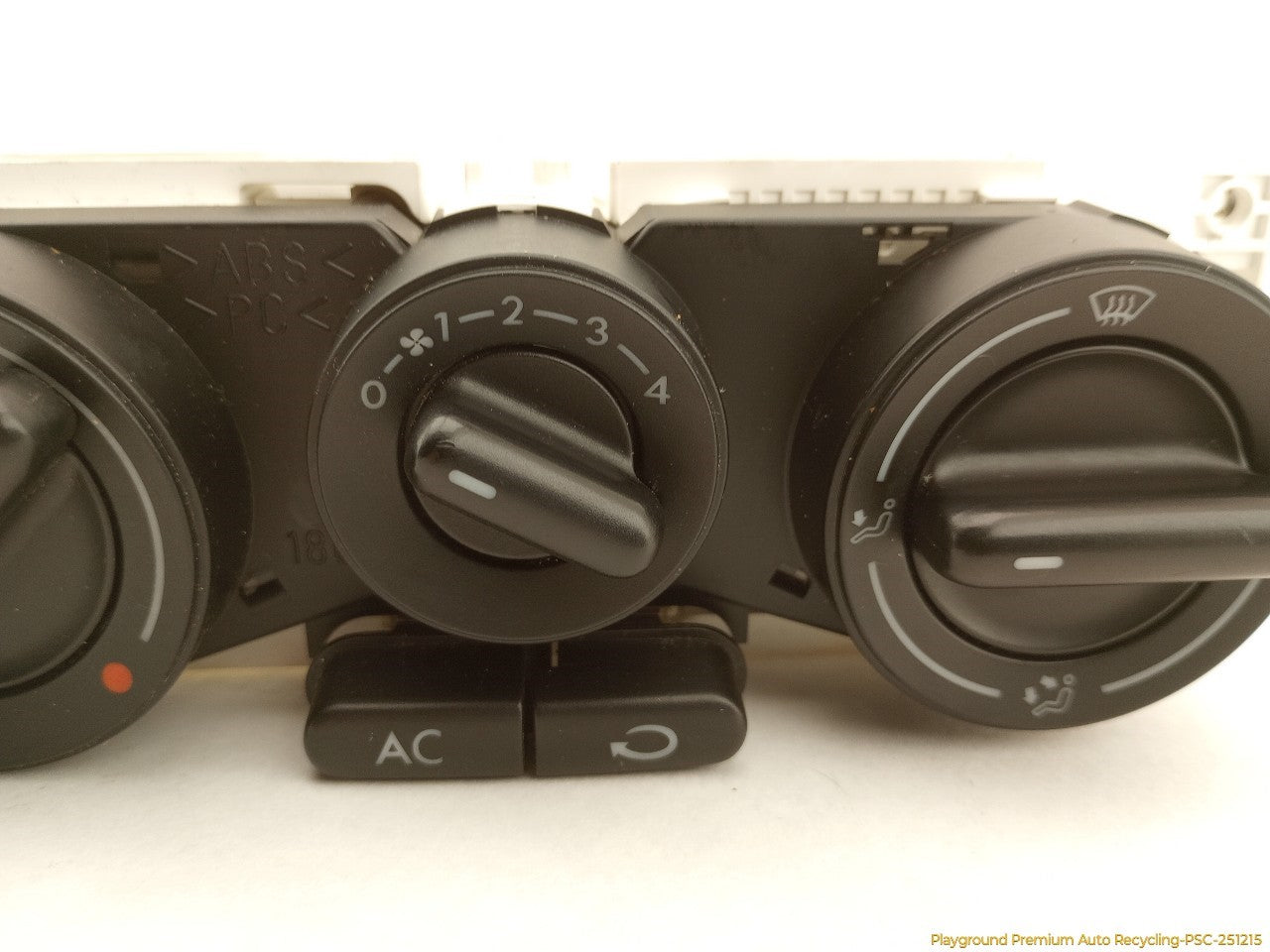 Volkswagen Beetle Climate Control Switch