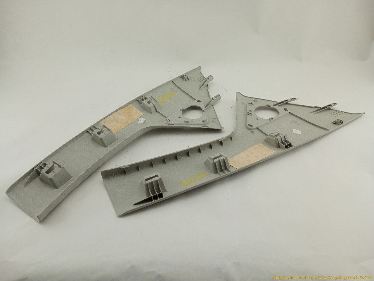 Volkswagen Beetle Pair Of Interior A Pillar Trim