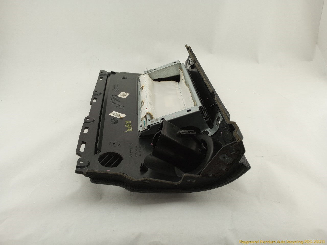 Volkswagen Beetle Passenger Right Dashboard Trim