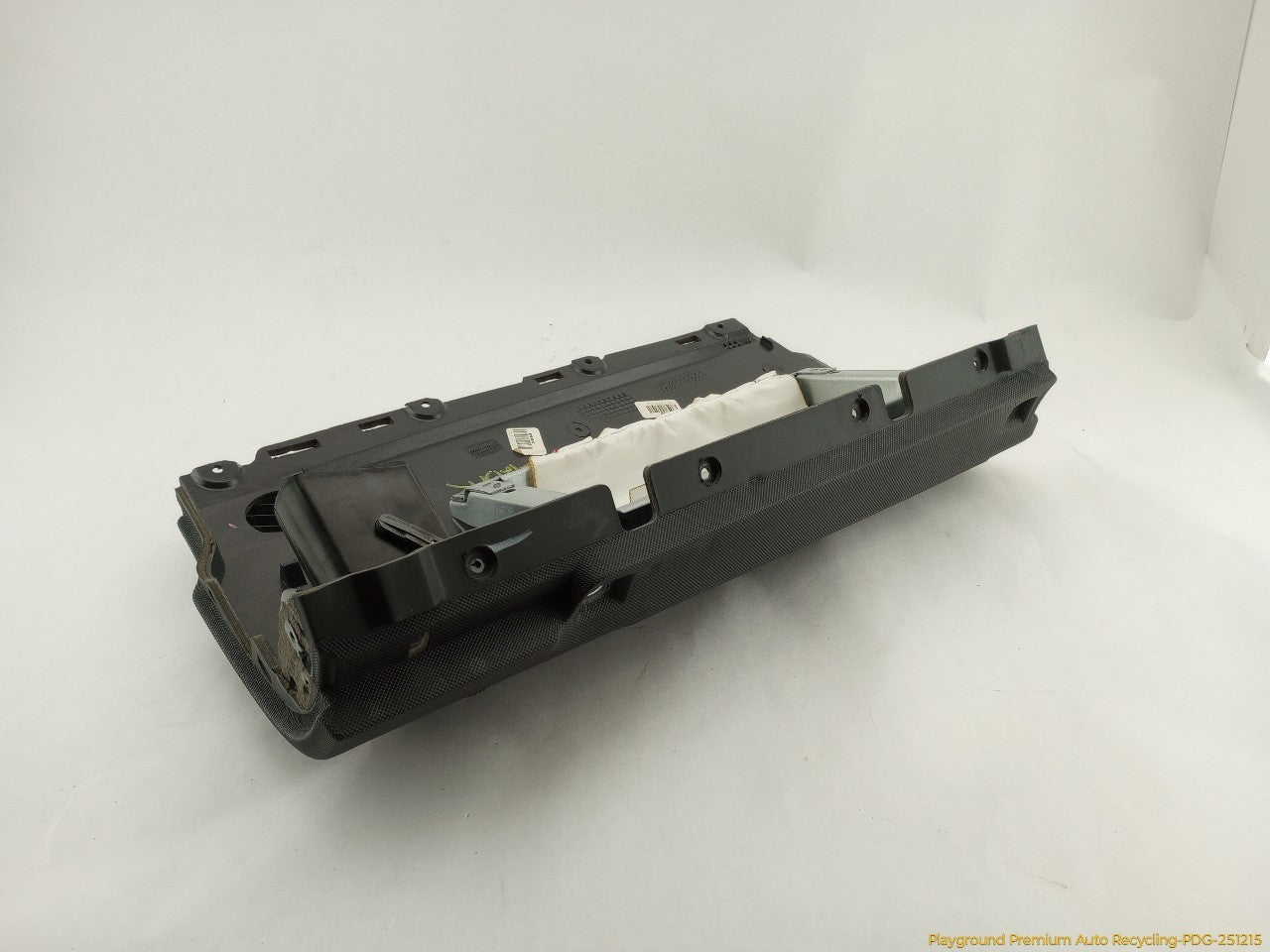 Volkswagen Beetle Passenger Right Dashboard Trim