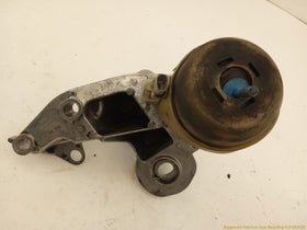 Audi A6 Pair Of Front Engine Mounts - 0