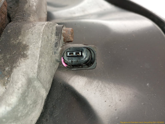 Audi A6 Passenger Right Rear Spindle Knuckle Hub