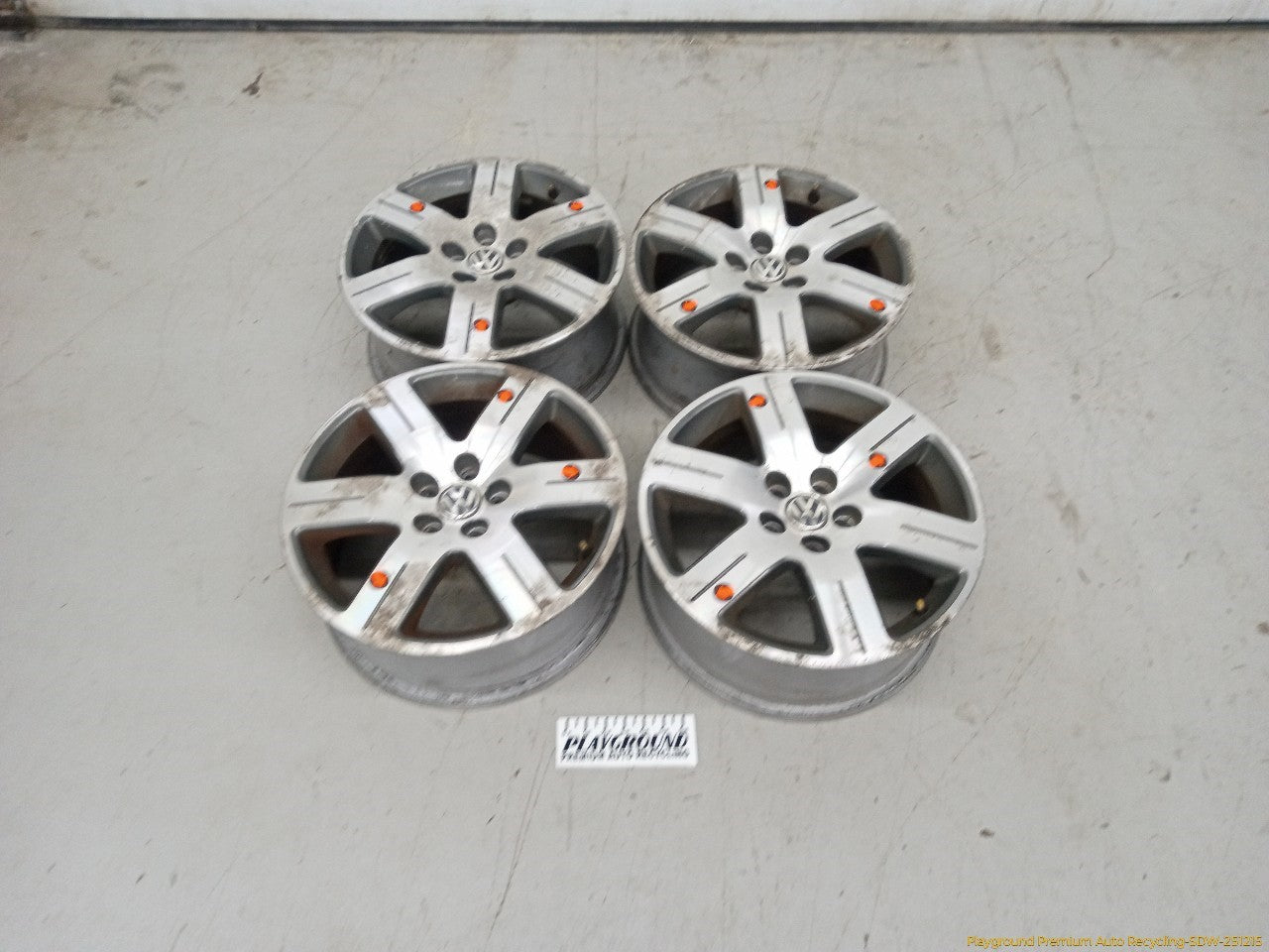 Volkswagen Beetle Set Of 4 Alloy Wheels 6 Spoke