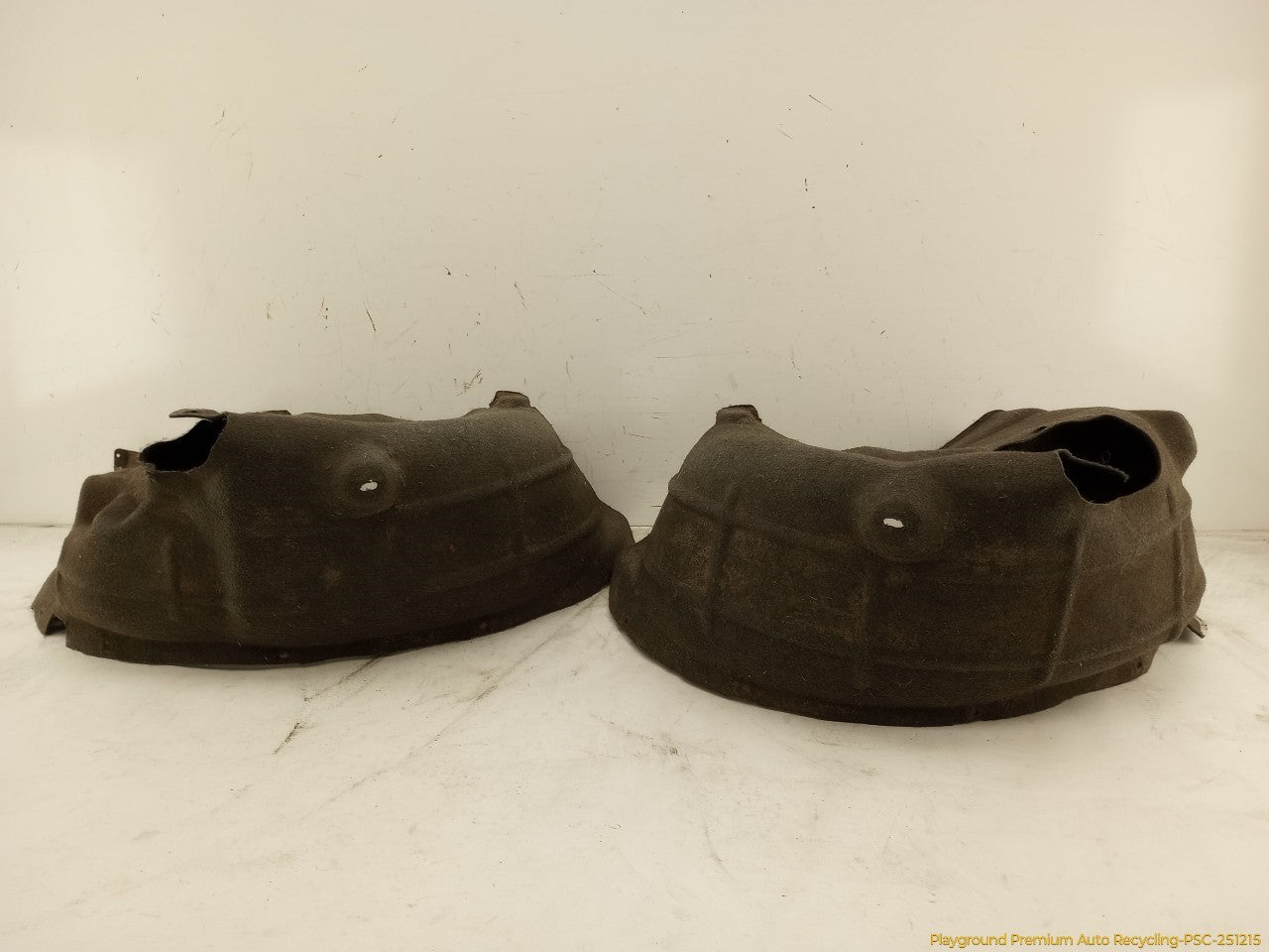 Volkswagen Beetle Pair Of Rear Inner Fender Liners