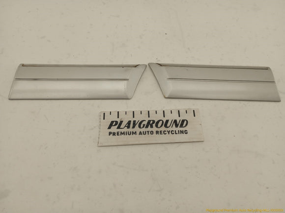 Buick Reatta Pair Of Front Fender Side Trim