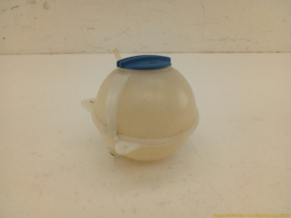 Volkswagen Beetle Coolant Resevoir