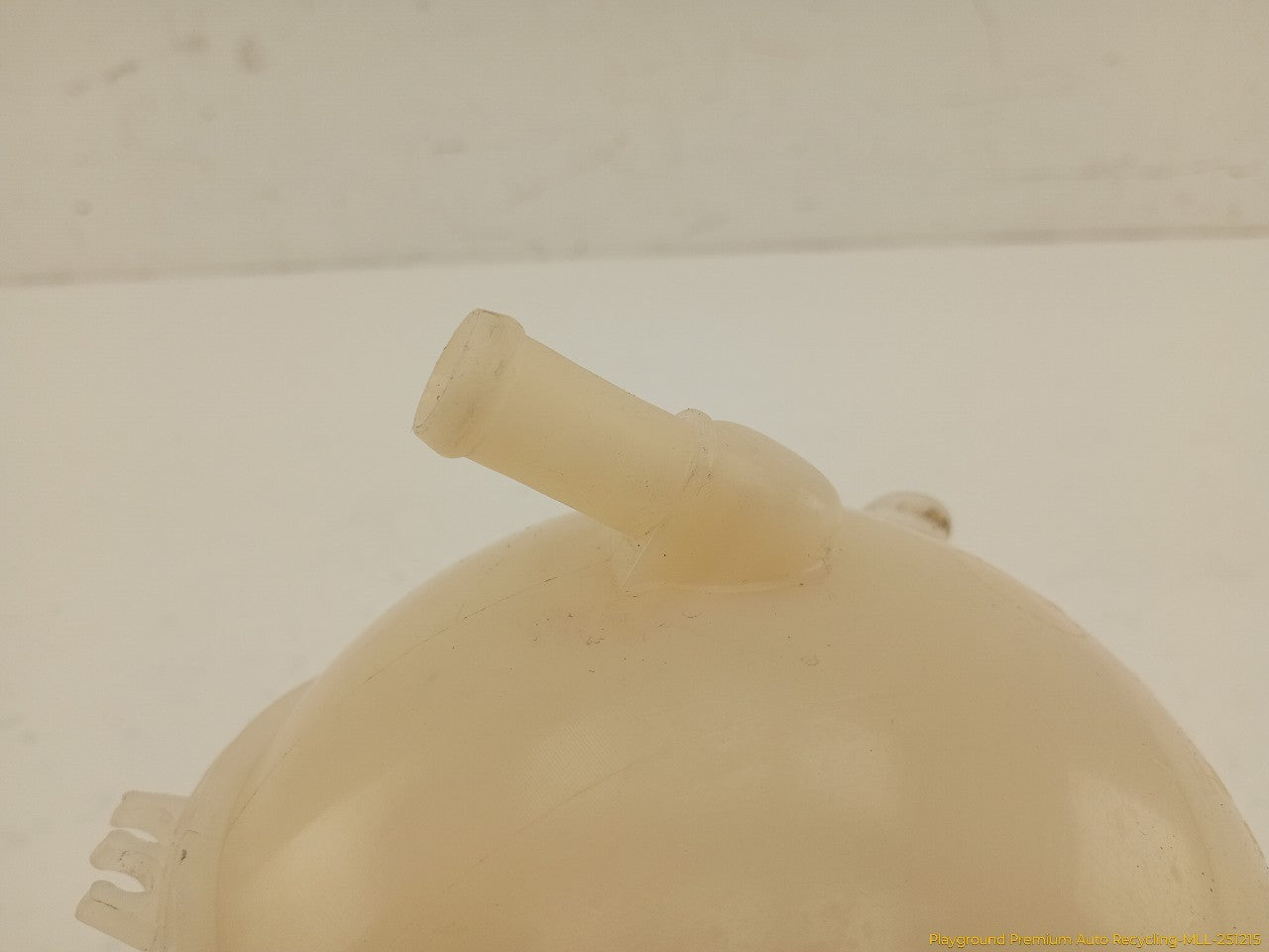 Volkswagen Beetle Coolant Resevoir