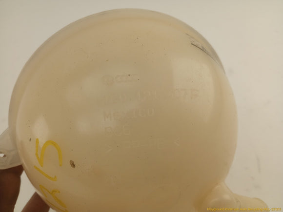 Volkswagen Beetle Coolant Resevoir