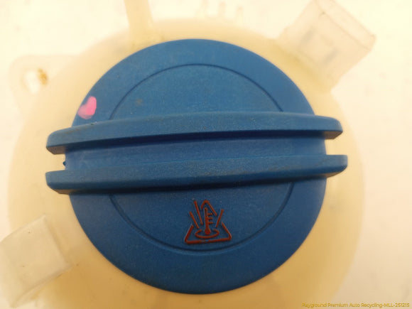 Volkswagen Beetle Coolant Resevoir