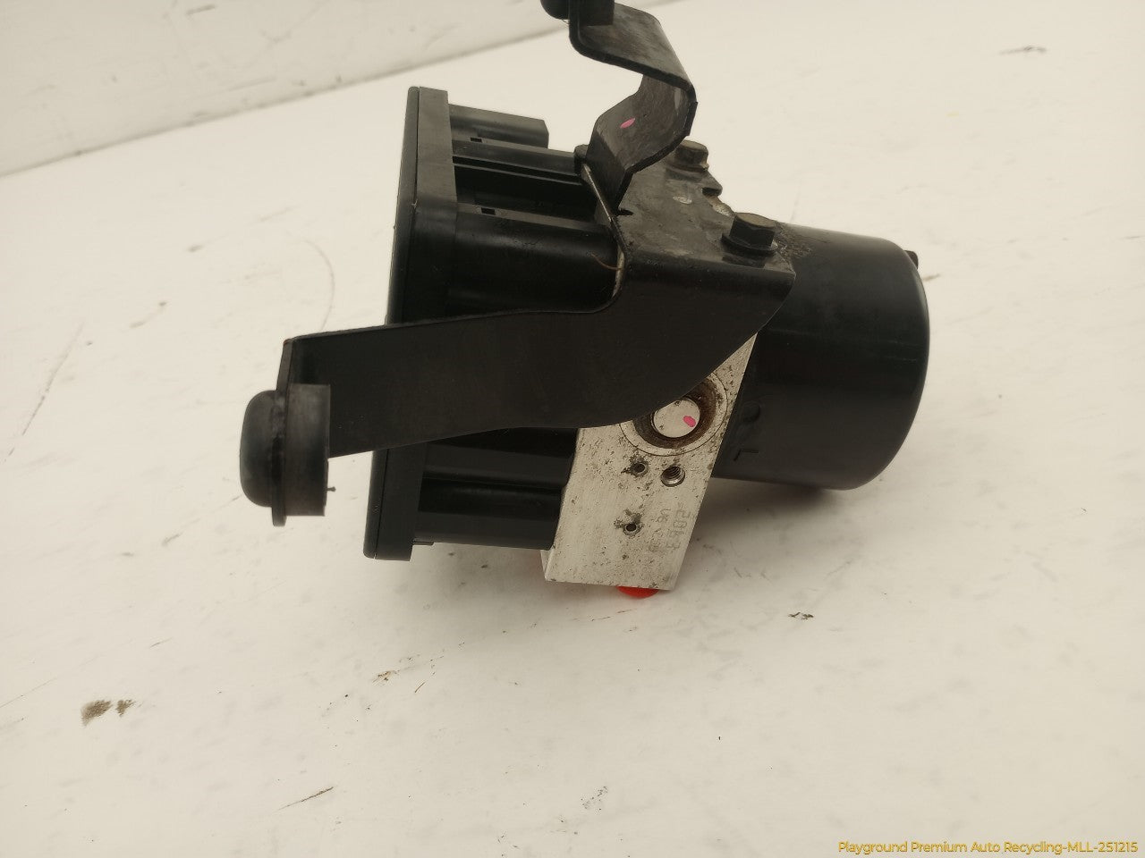 Volkswagen Beetle ABS PUMP