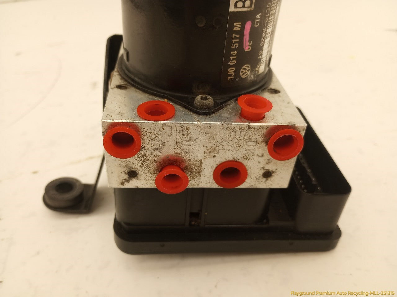 Volkswagen Beetle ABS PUMP