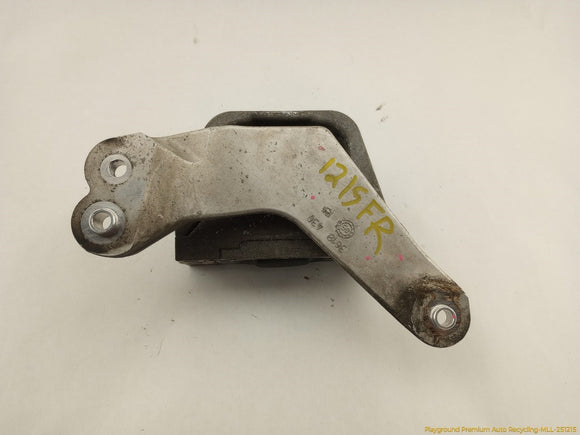 Volkswagen Beetle Passenger Right Front Engine Mount