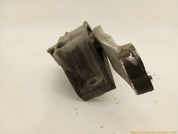 Volkswagen Beetle Passenger Right Front Engine Mount