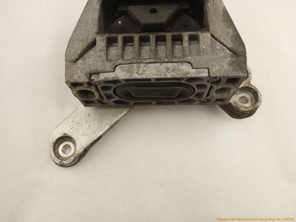 Volkswagen Beetle Passenger Right Front Engine Mount