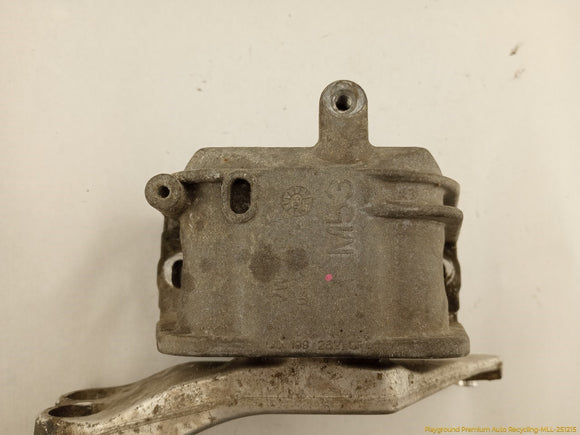 Volkswagen Beetle Passenger Right Front Engine Mount