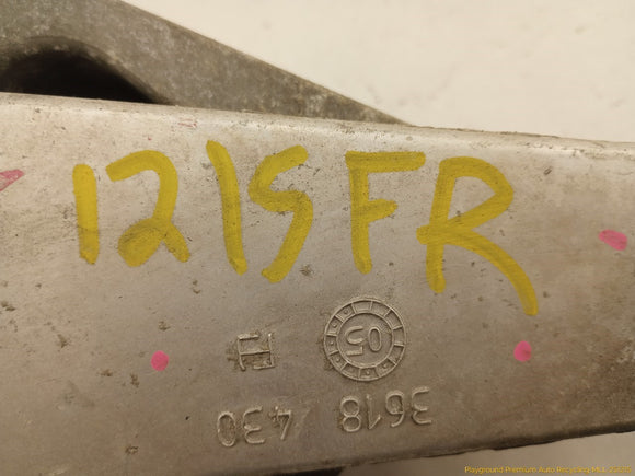 Volkswagen Beetle Passenger Right Front Engine Mount