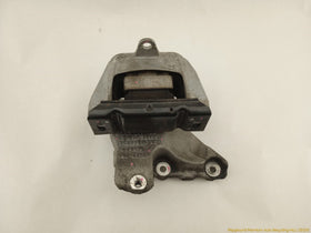 Volkswagen Beetle Driver Left Front Engine Mount - 0