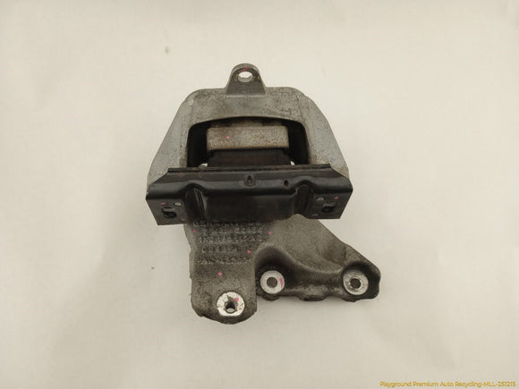 Volkswagen Beetle Driver Left Front Engine Mount
