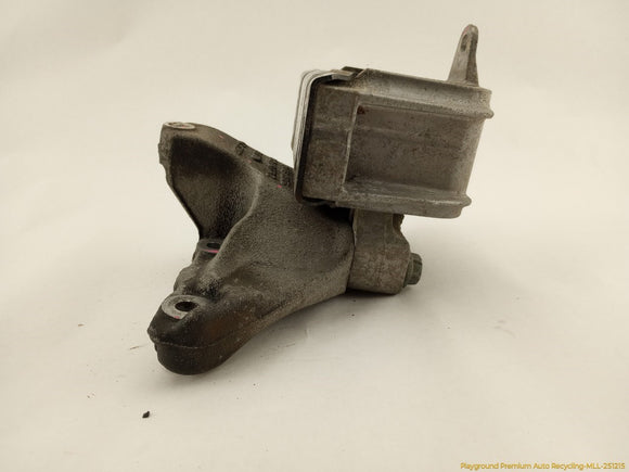 Volkswagen Beetle Driver Left Front Engine Mount