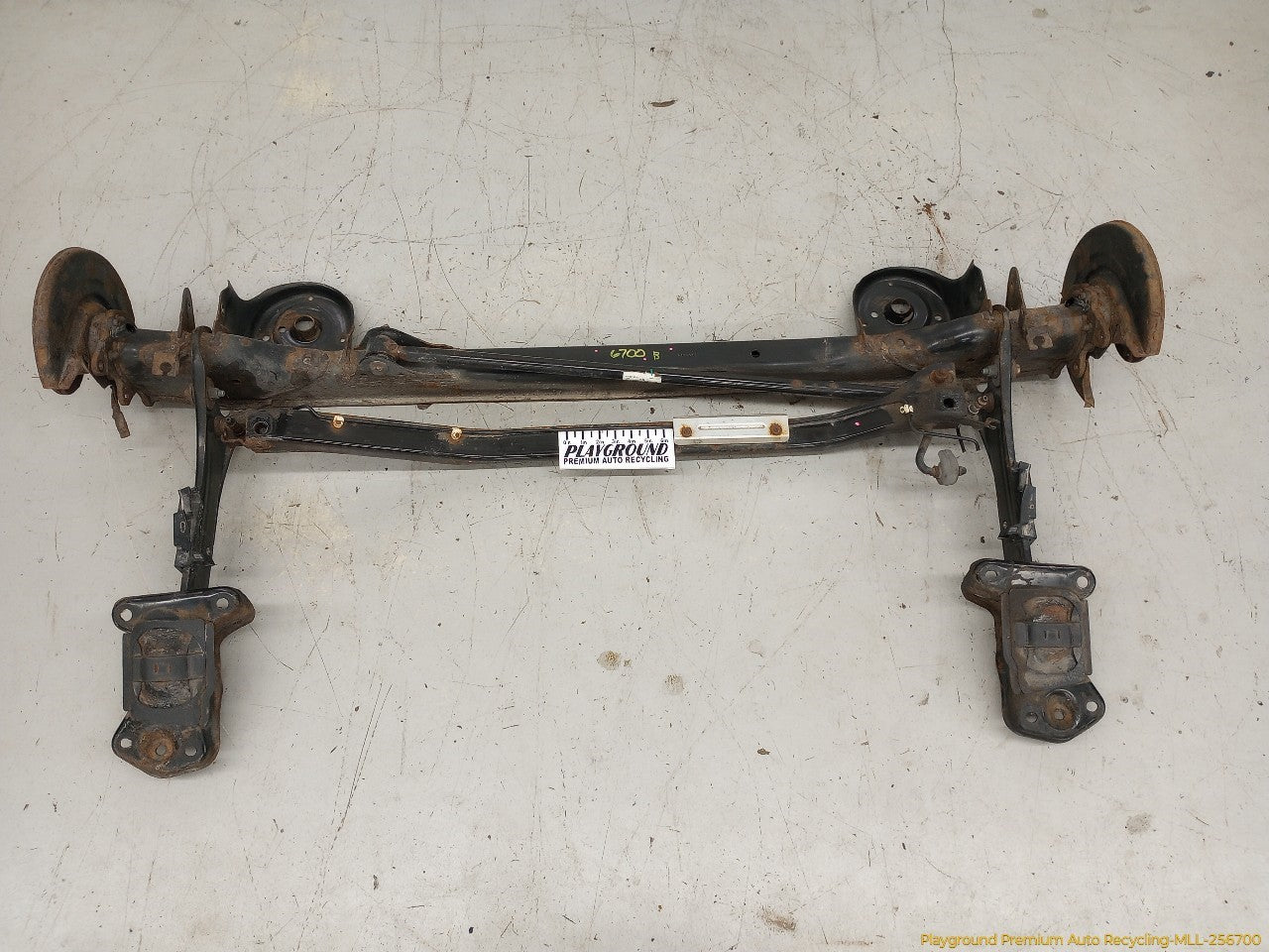 Volkswagen Beetle Rear Axle Assembly