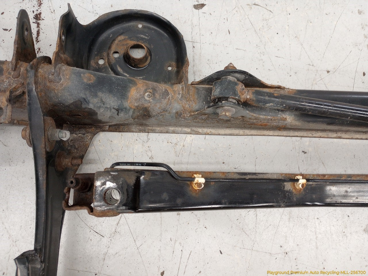 Volkswagen Beetle Rear Axle Assembly