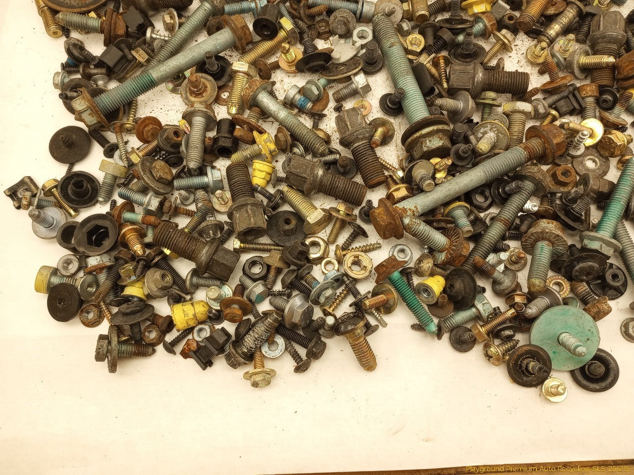 Volkswagen Beetle Dismantling Hardware Fasteners Bolts & Nuts - 0