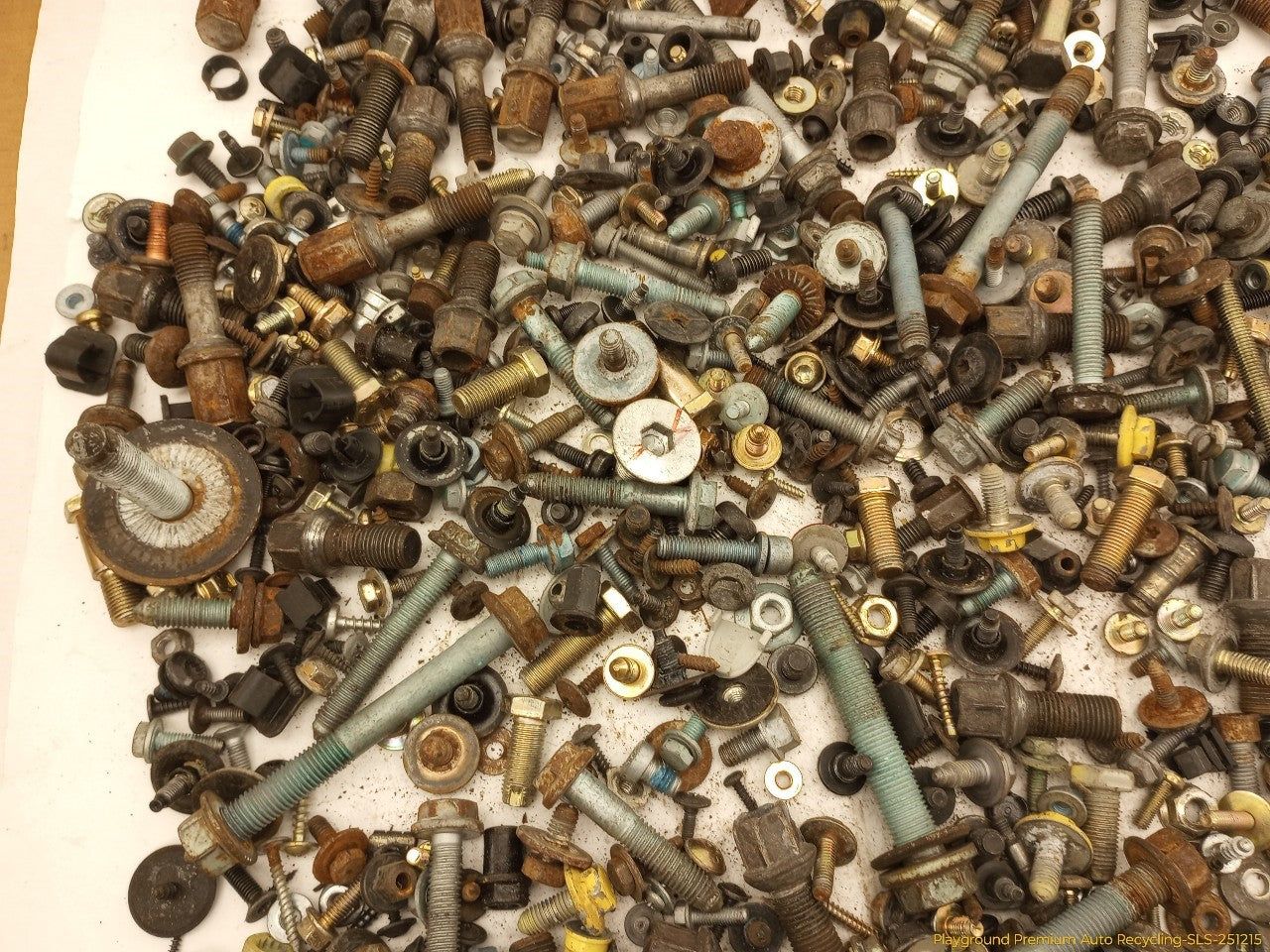 Volkswagen Beetle Dismantling Hardware Fasteners Bolts & Nuts