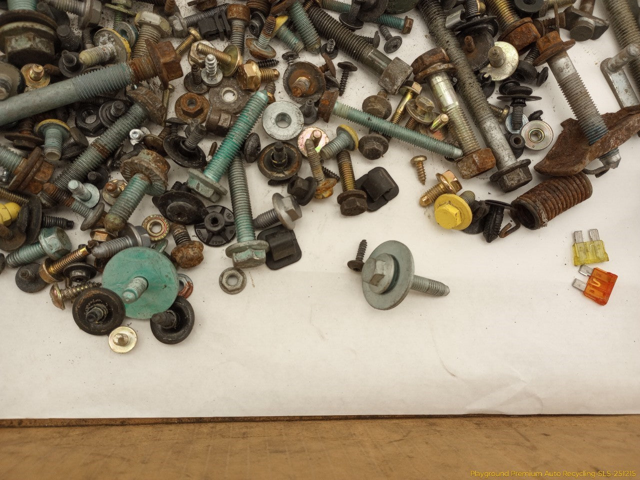 Volkswagen Beetle Dismantling Hardware Fasteners Bolts & Nuts