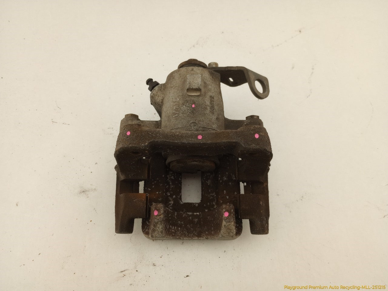 Volkswagen Beetle Passenger Right Rear Brake Caliper - 0