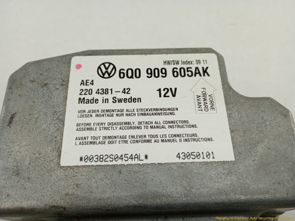 Volkswagen Beetle Convertible Control Module