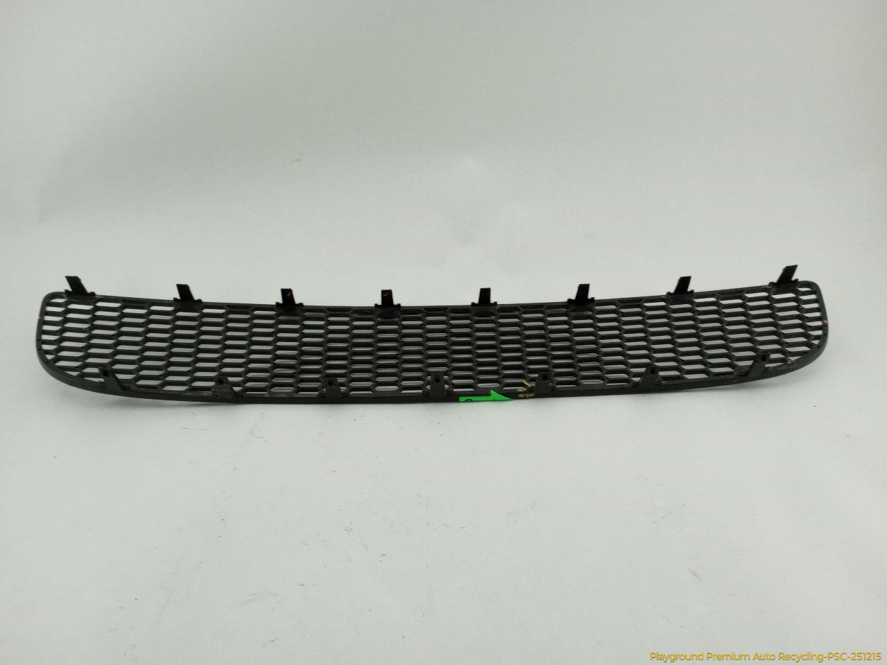 Volkswagen Beetle Front Bumper Center Lower Grille