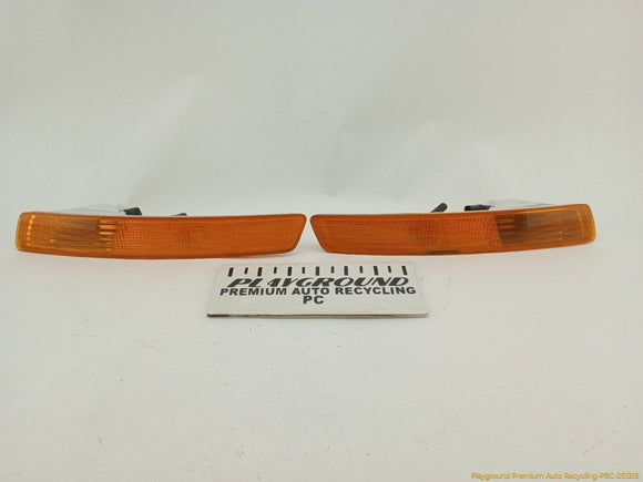 Volkswagen Beetle Pair Of Front Turn Signal Lamps
