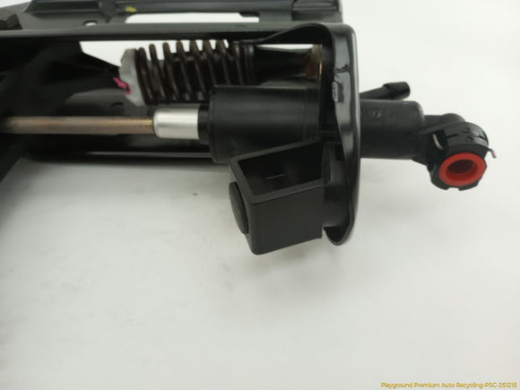 Volkswagen Beetle Clutch Pedal