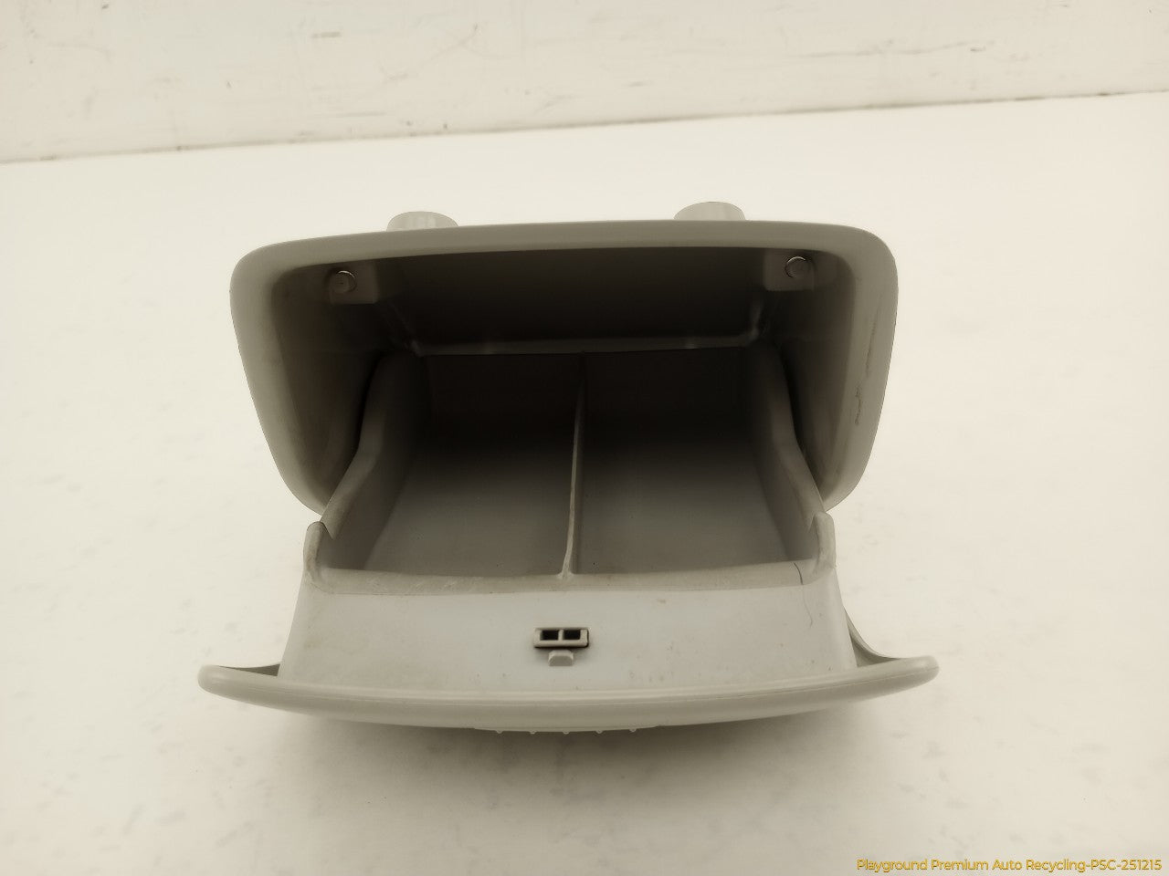Volkswagen Beetle Front Roof Sun Glasses Storage Box