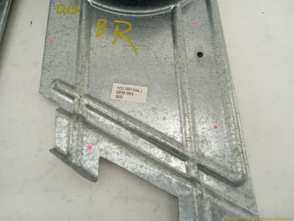 Volkswagen Beetle Pair Of Rear Door Speakers