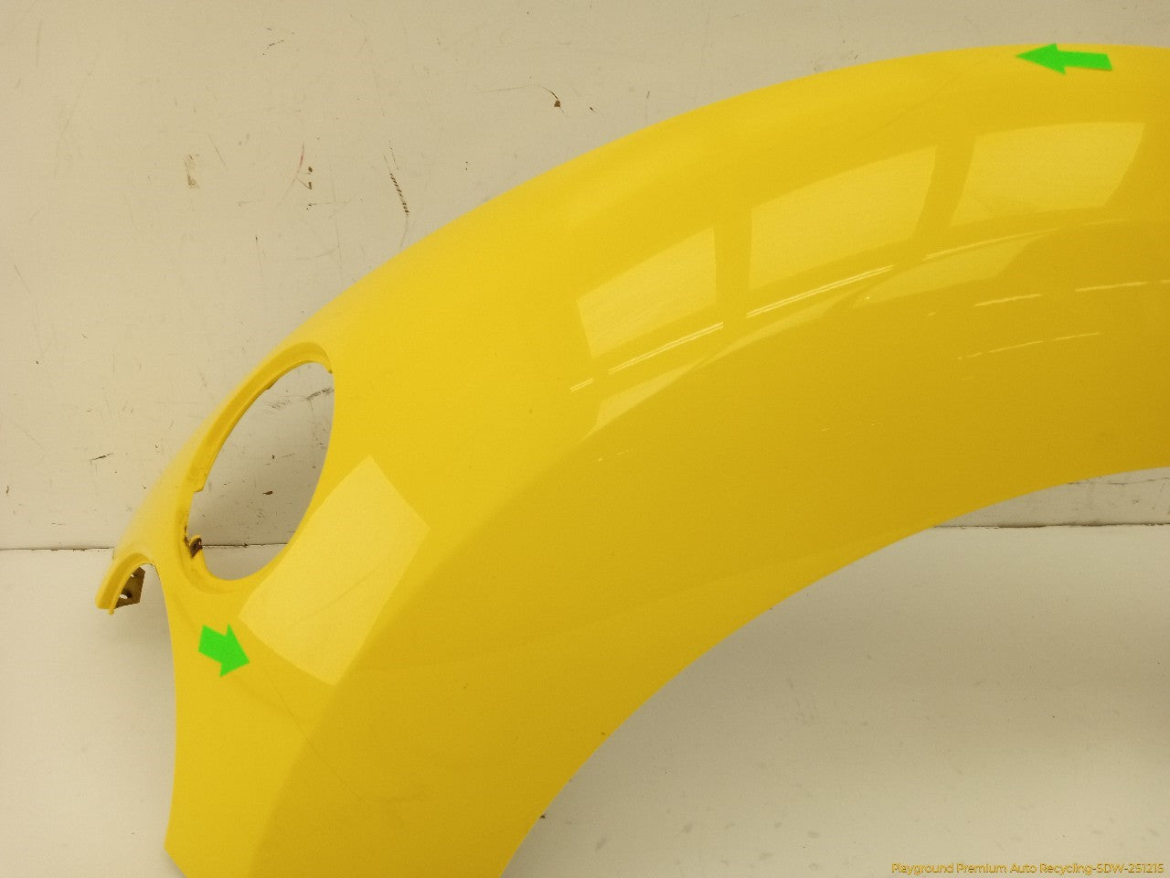 Volkswagen Beetle Passenger Right Rear Fender