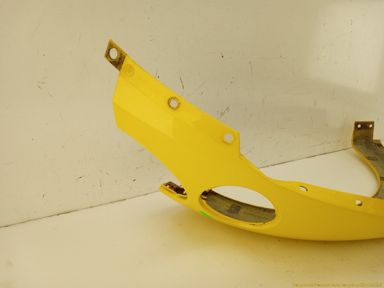 Volkswagen Beetle Passenger Right Rear Fender