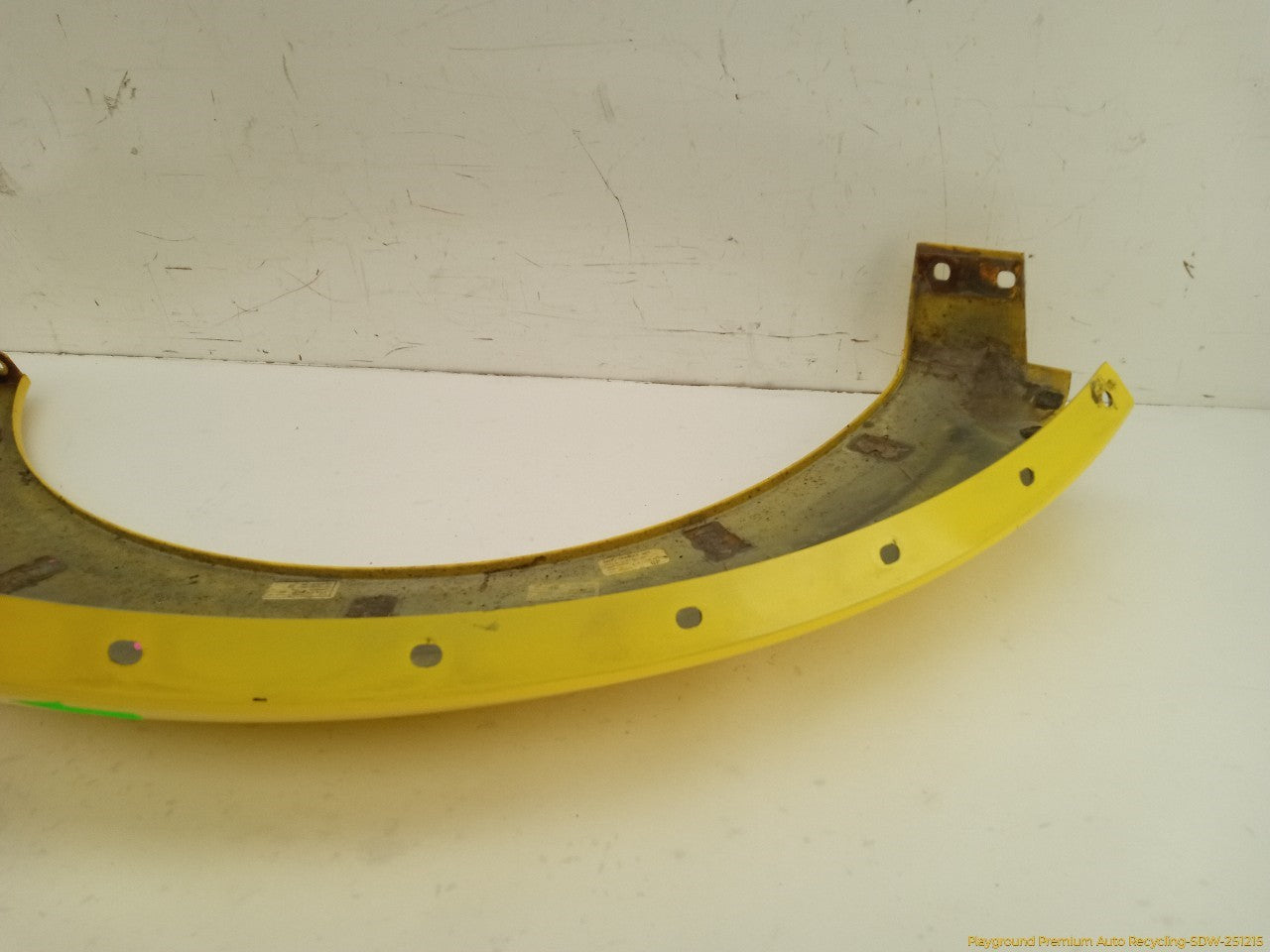 Volkswagen Beetle Passenger Right Rear Fender