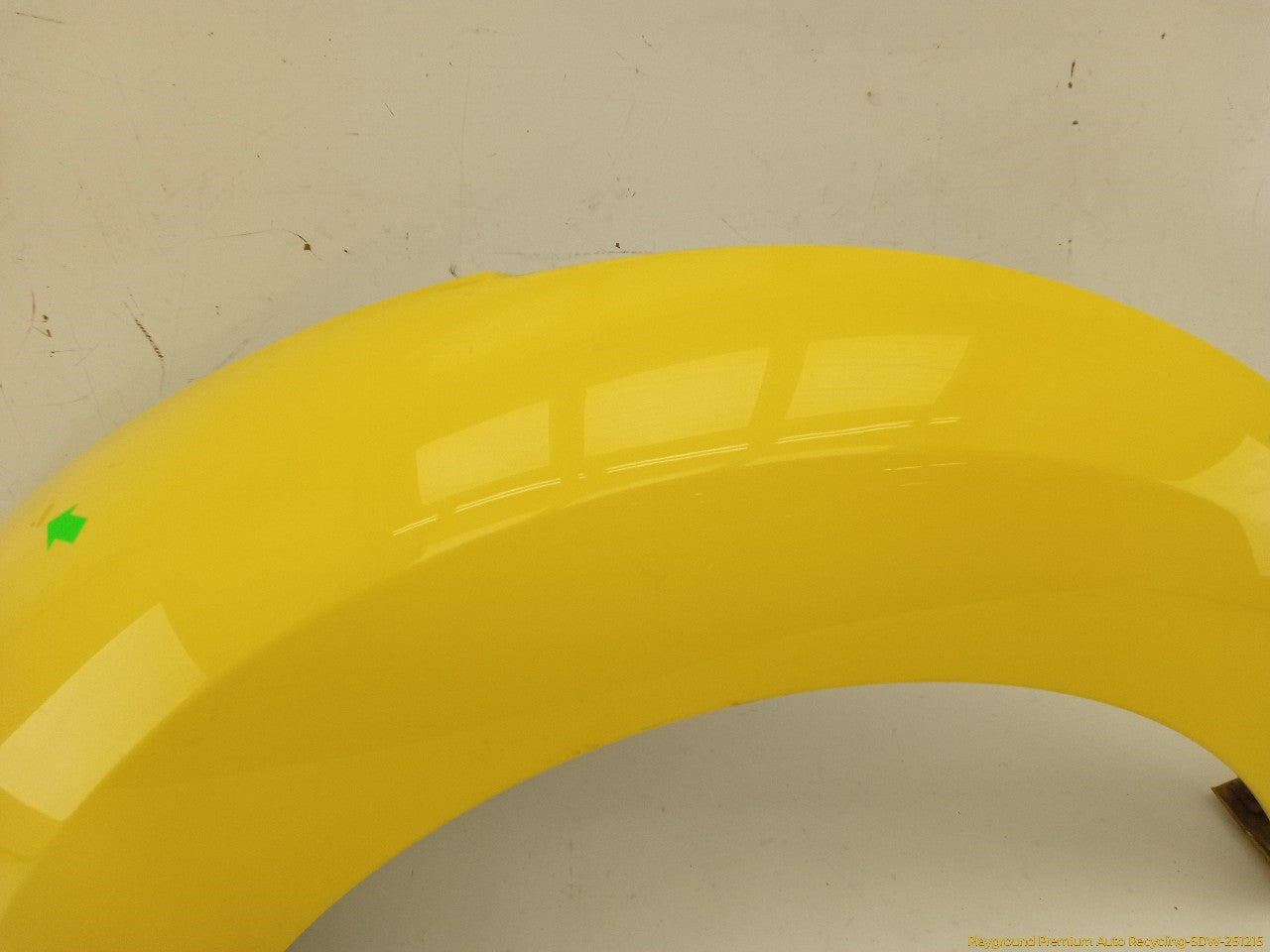Volkswagen Beetle Driver Left Front Fender