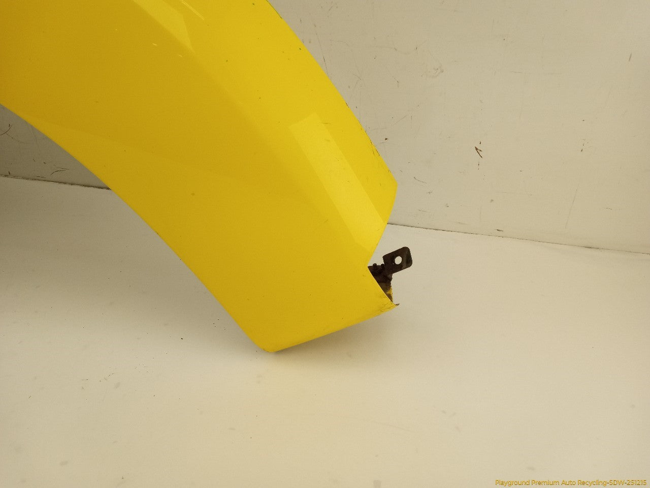Volkswagen Beetle Driver Left Front Fender