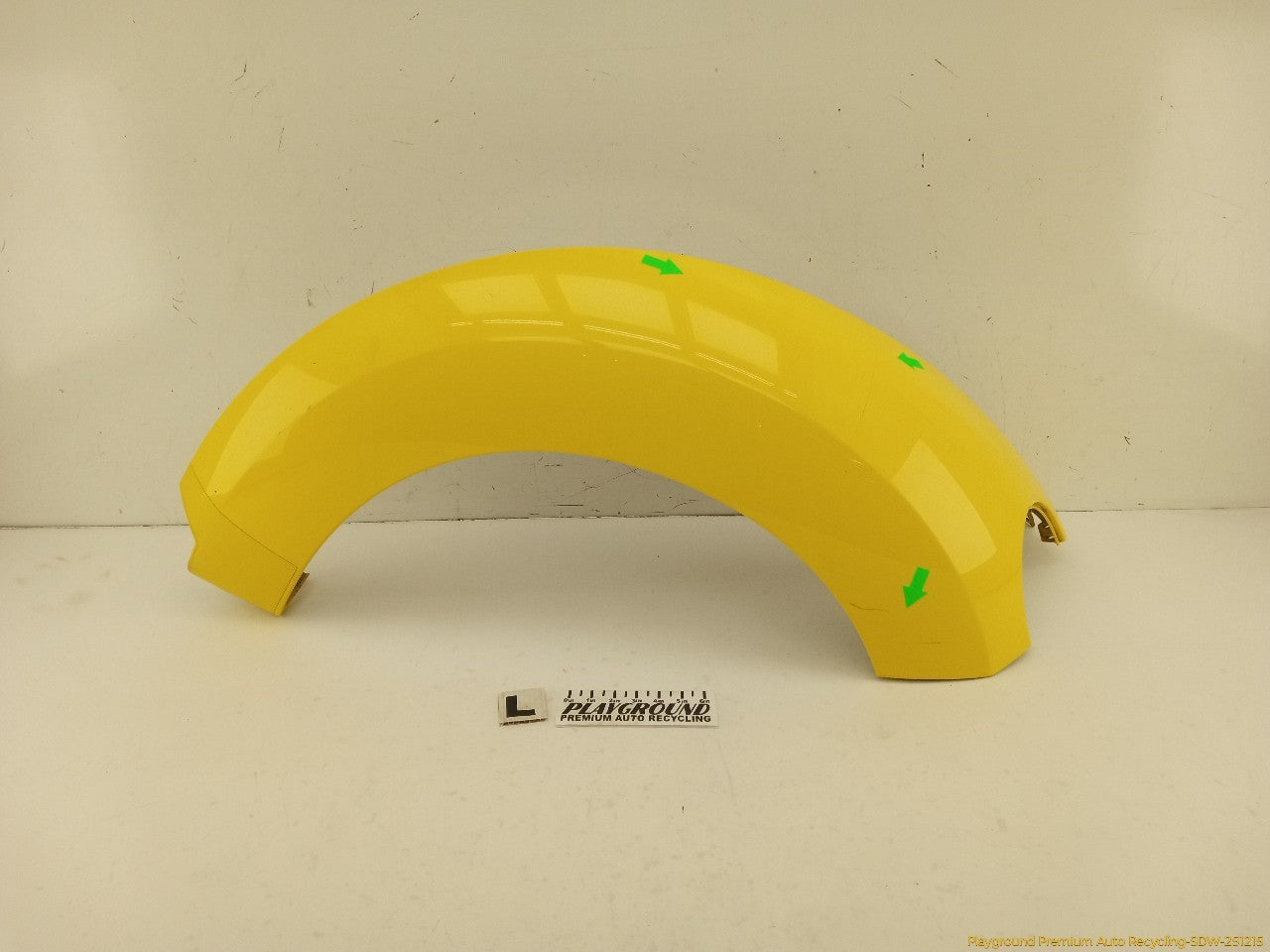 Volkswagen Beetle Driver Left Rear Fender