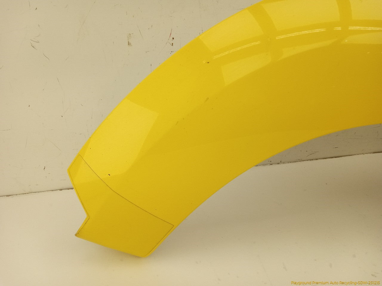 Volkswagen Beetle Driver Left Rear Fender