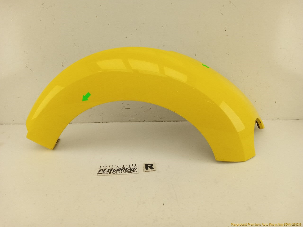 Volkswagen Beetle Passenger Right Front Fender