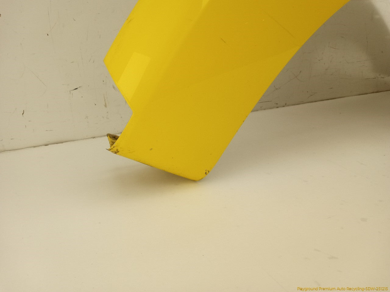 Volkswagen Beetle Passenger Right Front Fender